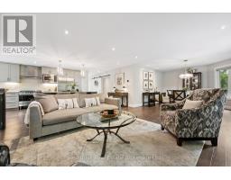 14 BROOKHAVEN COURT - 13