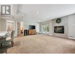 14 BROOKHAVEN COURT - 28
