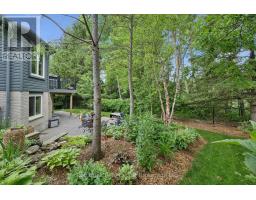 14 BROOKHAVEN COURT - 40