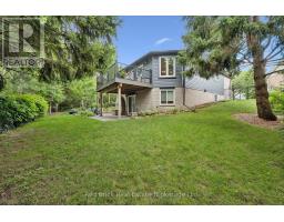 14 BROOKHAVEN COURT - 41