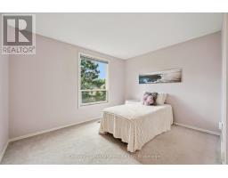 173 JANEFIELD AVENUE - 26