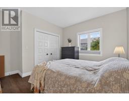 6 SWEET GRASS STREET - 17
