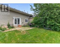 6 SWEET GRASS STREET - 31
