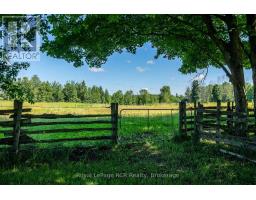 404683 GREY ROAD 4 - 36