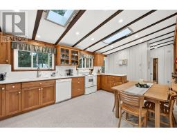 149 HURON ROAD W - 14