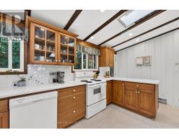149 HURON ROAD W - 16