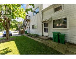 47 ELGIN AVENUE W - 8