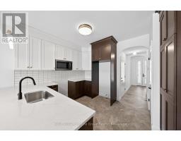 27 HALLS DRIVE - 12