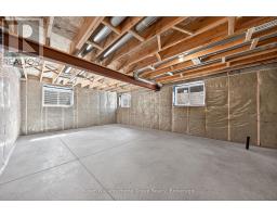 27 HALLS DRIVE - 39