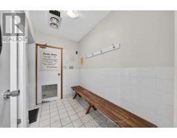 512 - 19 WOODLAWN ROAD E - 45