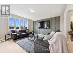 201 MCFARLANE CRESCENT - 11