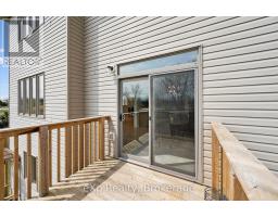 201 MCFARLANE CRESCENT - 20