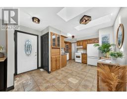 81 CHELTONWOOD AVENUE - 3