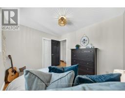 81 CHELTONWOOD AVENUE - 34