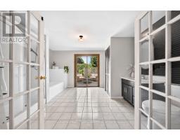 81 CHELTONWOOD AVENUE - 4