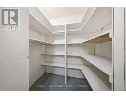 80 JACKSON AVENUE - 28
