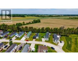 33 DOVE ROAD - 33