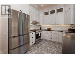 293 WELLINGTON STREET S - 11