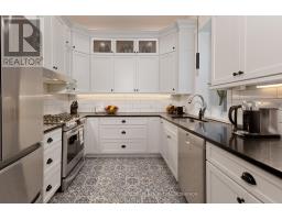293 WELLINGTON STREET S - 13
