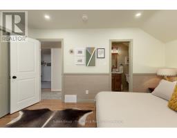 293 WELLINGTON STREET S - 24