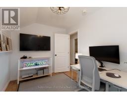293 WELLINGTON STREET S - 28