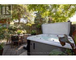 293 WELLINGTON STREET S - 35