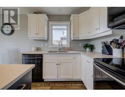 122 HALLIDAY DRIVE - 13