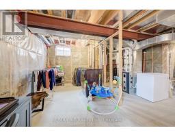 122 HALLIDAY DRIVE - 25