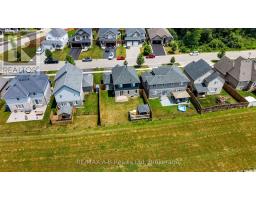 122 HALLIDAY DRIVE - 41