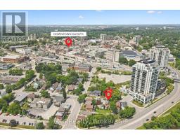 131 SURREY STREET E - 2