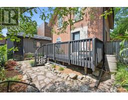131 SURREY STREET E - 39
