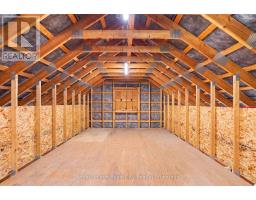 12 - 123083 SOUTHGATE ROAD - 31