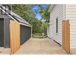 504 MAPLE STREET - 7