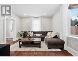 504 MAPLE STREET - 9