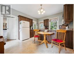 25 BADENOCH STREET - 6