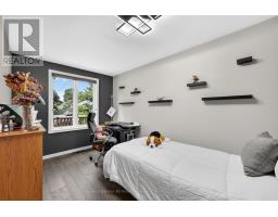 128 CAMBRIA ROAD N - 16