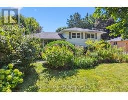 21 GLADSTONE AVENUE - 4