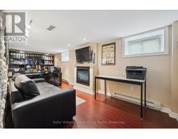 330 ANGUS STREET - 25