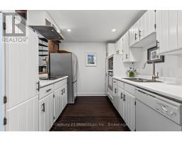 424043 CONCESSION 6 - 20