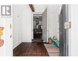 424043 CONCESSION 6 - 9