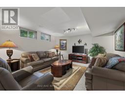 328 GOLF COURSE ROAD - 36