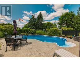 328 GOLF COURSE ROAD - 41