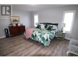 179 LAKE BREEZE DRIVE - 19