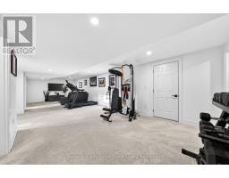 801 WATSON ROAD S - 42