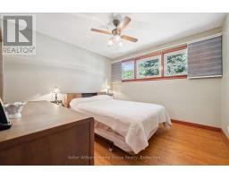 14 SKOV CRESCENT - 20