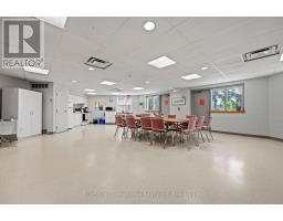 205 - 208 SILVERCREEK PARKWAY N - 24