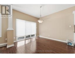 18 - 518 BLUE JAY DRIVE - 12