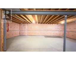 18 - 518 BLUE JAY DRIVE - 31
