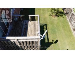 18 - 518 BLUE JAY DRIVE - 40