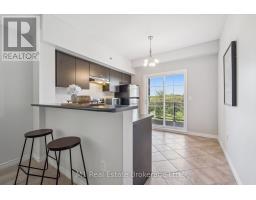 412 - 308 WATSON PARKWAY N - 16